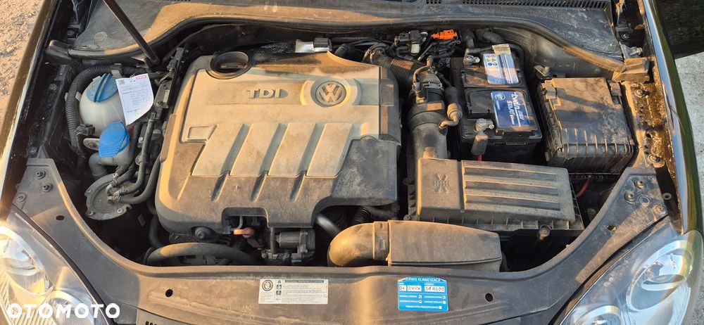 Volkswagen Golf 2.0 TDI GT Sport - 5