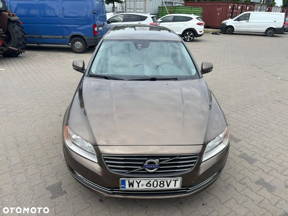 Volvo V70 - 4