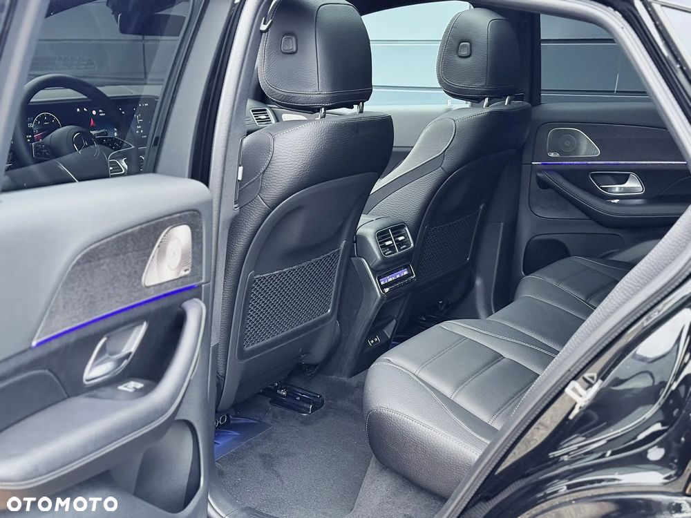 Mercedes-Benz GLE - 22