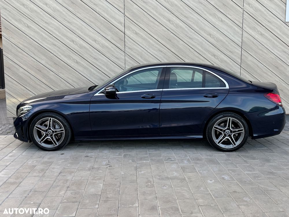 Mercedes-Benz C 200 MHEV - 21