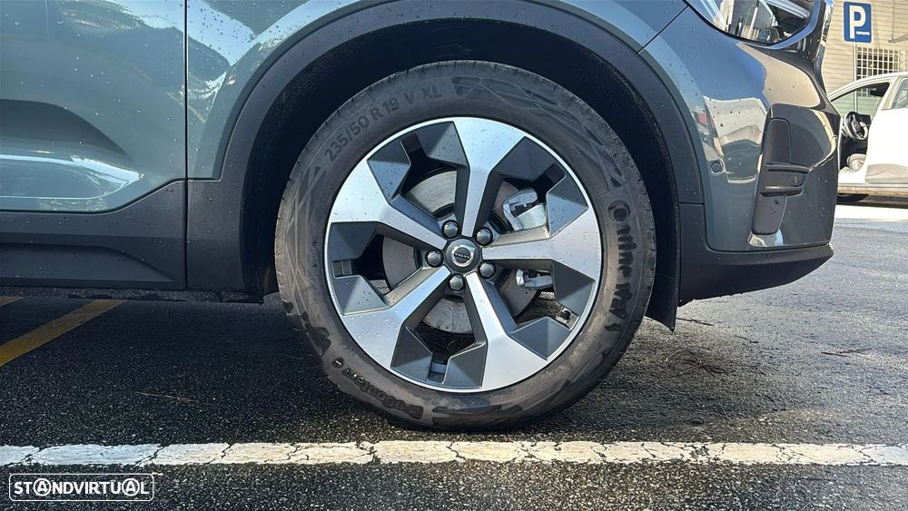Volvo XC 40 2.0 B3 Core - 9
