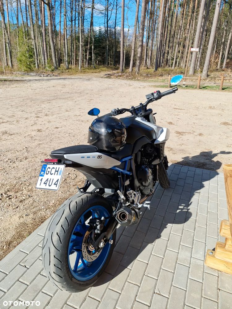 Suzuki GSX - 34