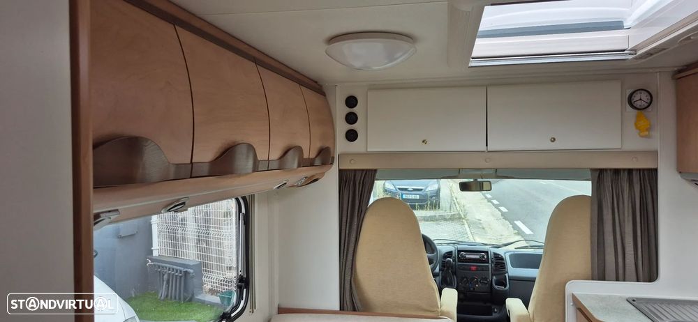 Burstner A535-2 CITROEN JUMPER 2.8 HDI  - BURSTNER - 4 LUGARES - 4 DORMIDAS - 29