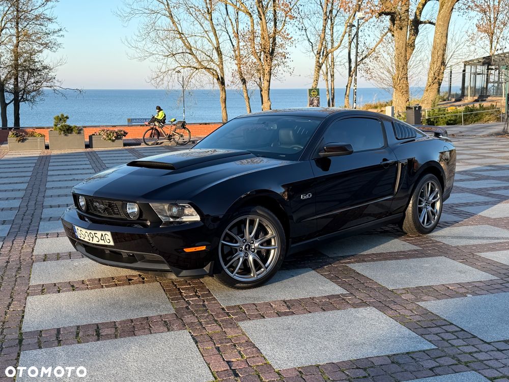 Ford Mustang - 2