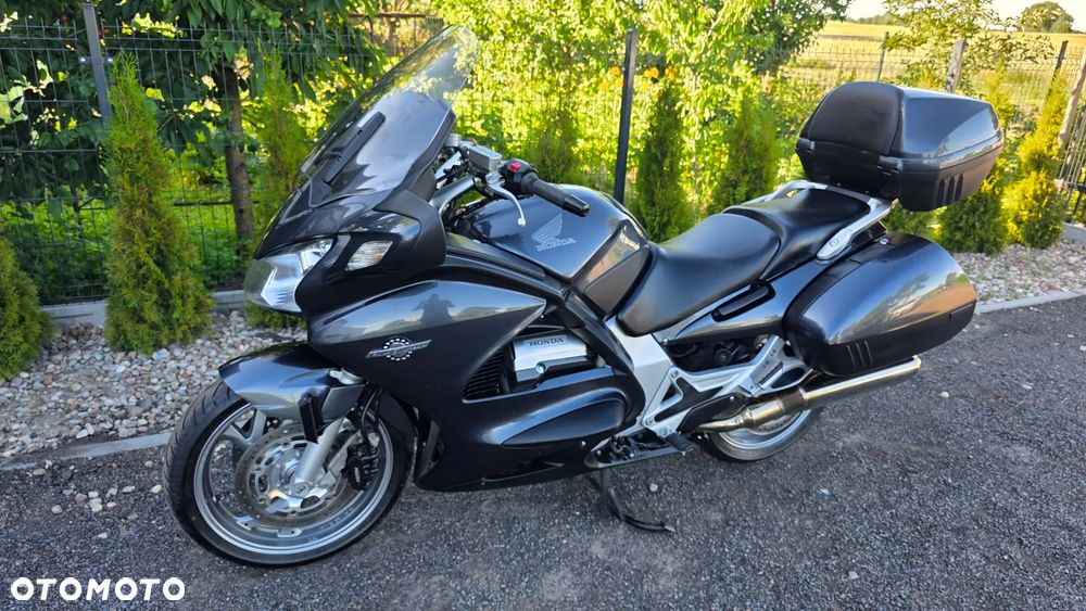 Honda ST - 21