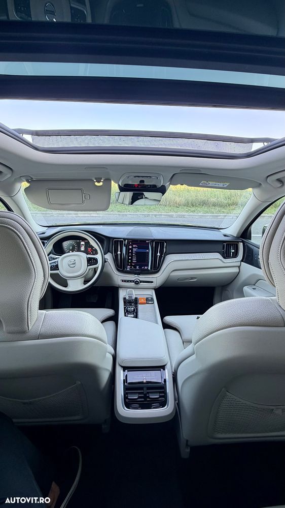 Volvo XC 60 B5 MHEV AWD Inscription - 25