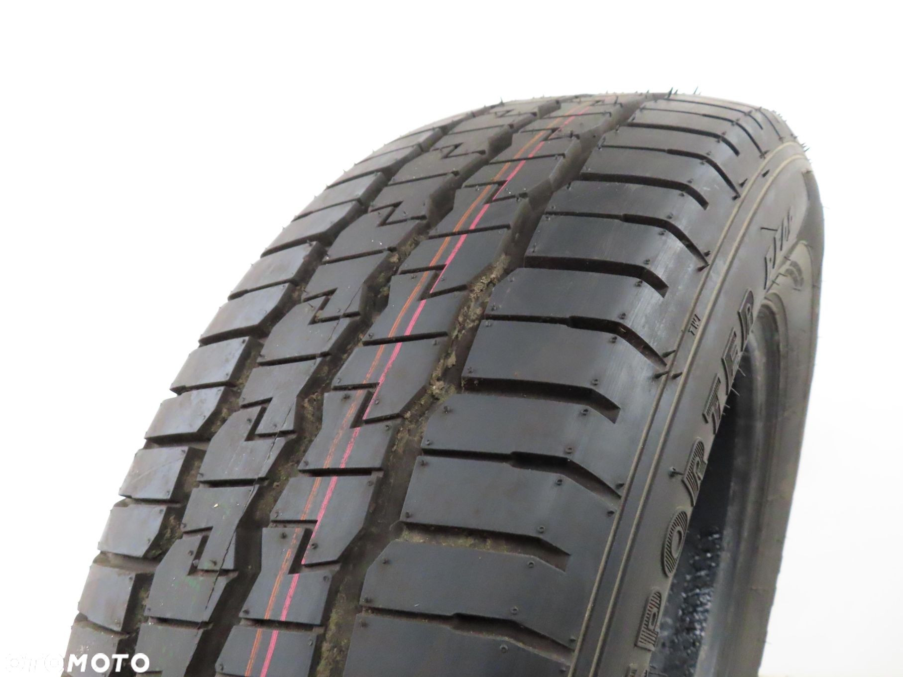 215/65R16C OPONA DOSTAWCZA LETNIA Tracmax Transporter RF09 109/107R - 7