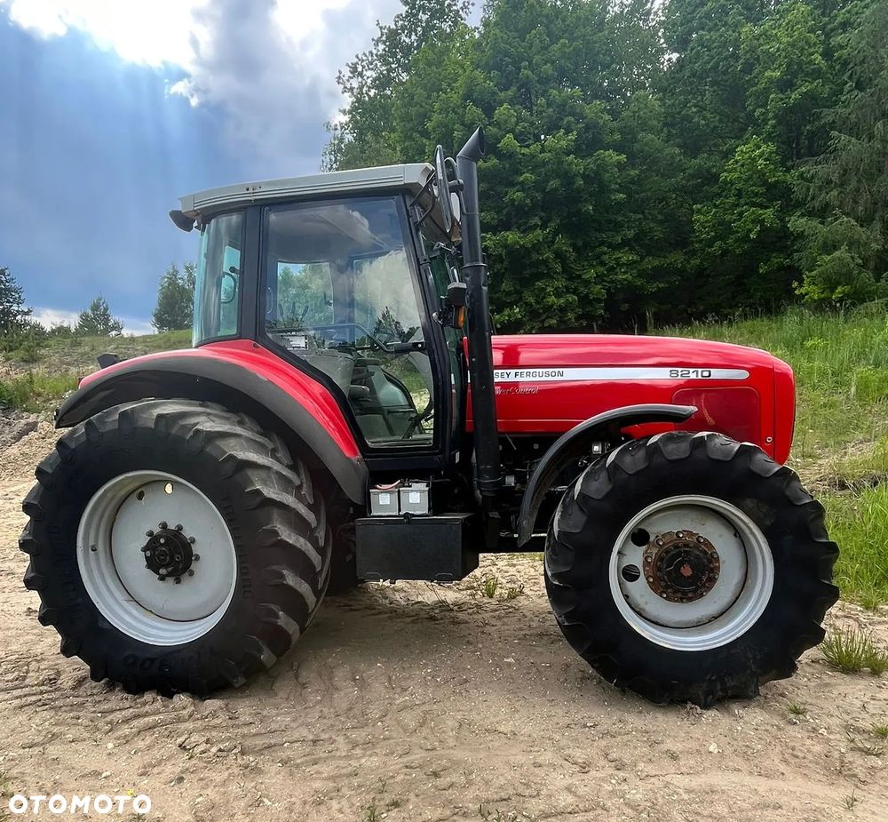 Massey Ferguson 8210 - 1