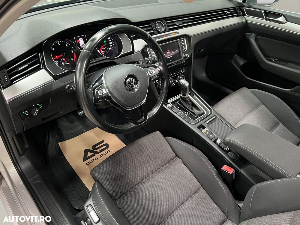 Volkswagen Passat 2.0 TDI DSG Highline - 4