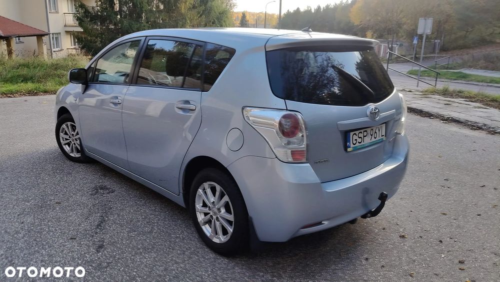 Toyota Verso 2.0 D-4D Luna 7os - 4