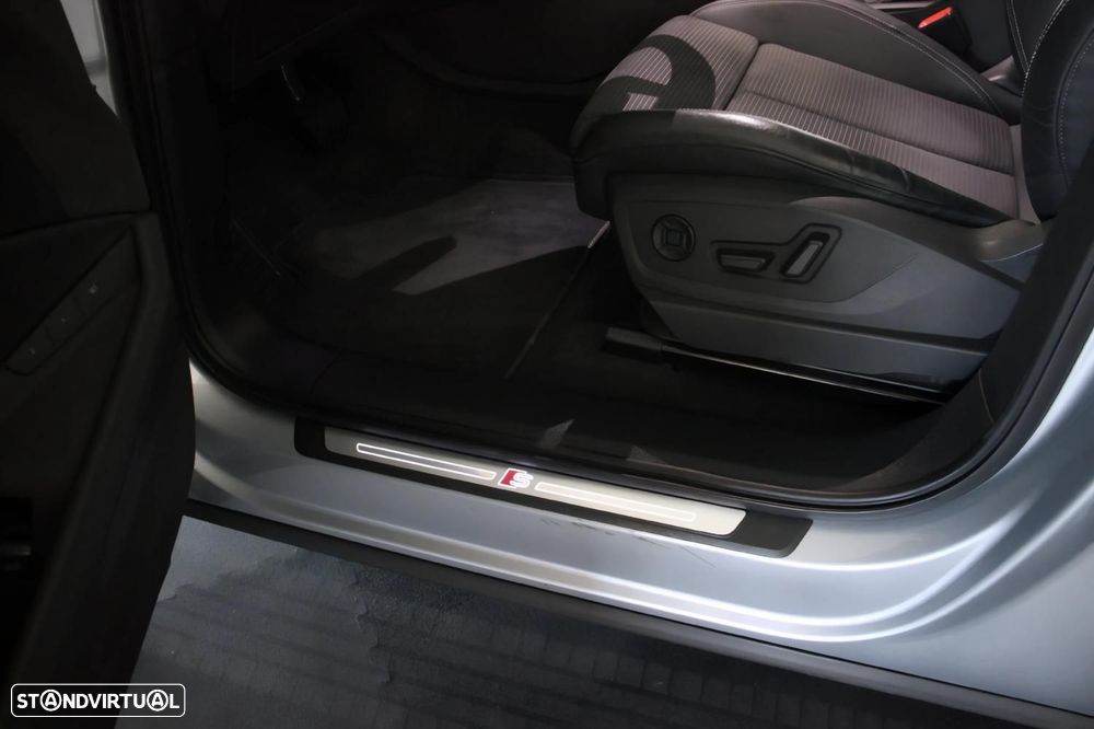 Audi e-tron 55 quattro S line - 20