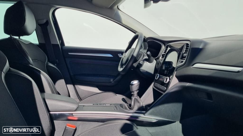Renault Mégane 1.5 Blue dCi Techno - 16