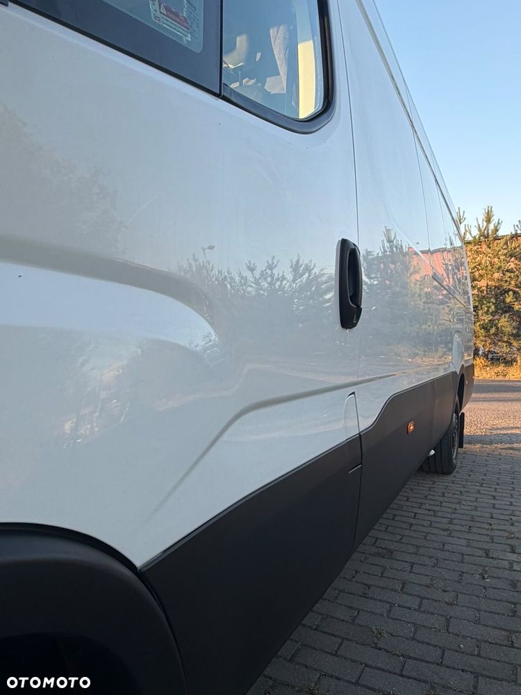 Iveco 35S16 - 28