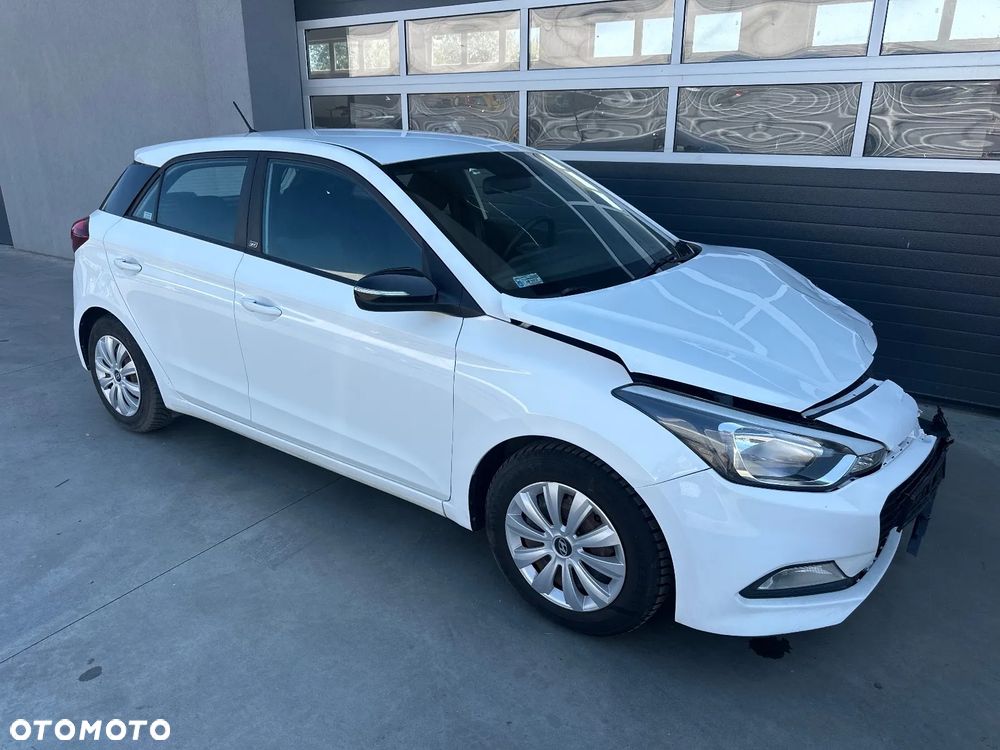 Hyundai i20 1.2 GO - 8