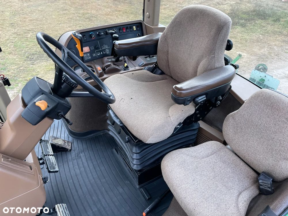 John Deere 7720 - 16