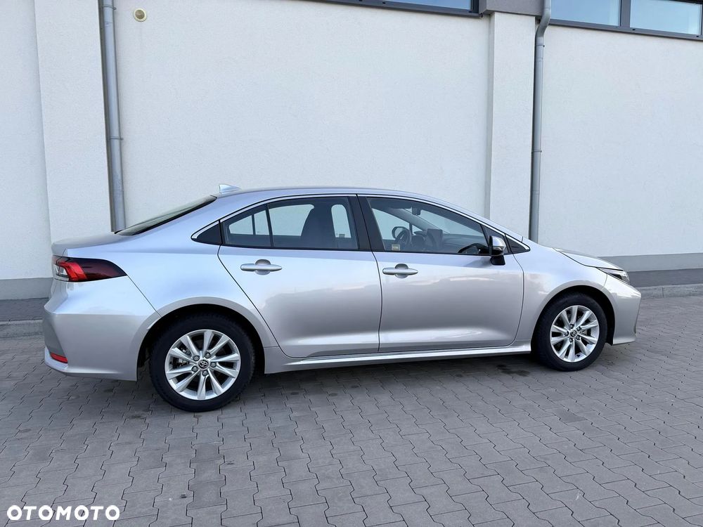 Toyota Corolla 1.8 Hybrid Comfort - 20