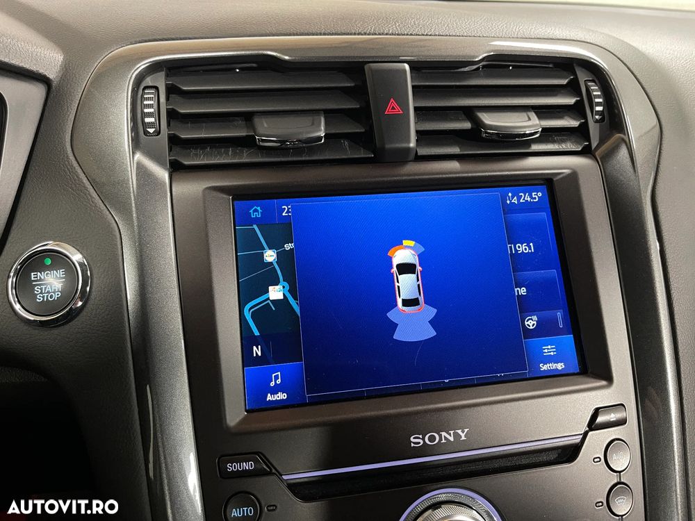 Ford Mondeo 2.0 HEV Titanium - 14