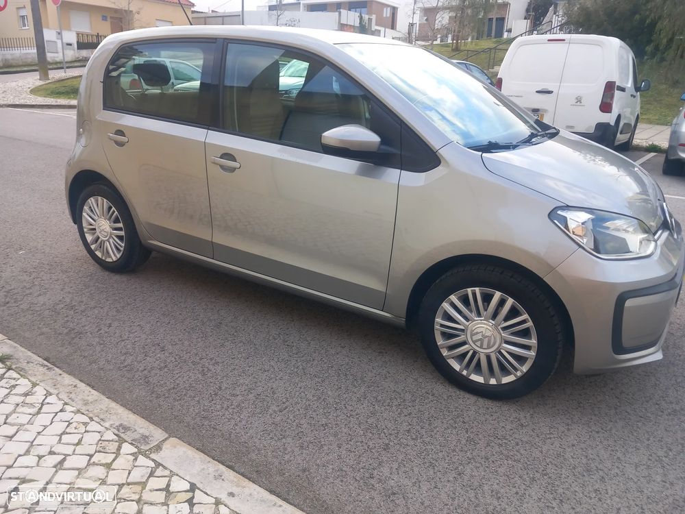 VW Up! 1.0 Move R-Line - 5