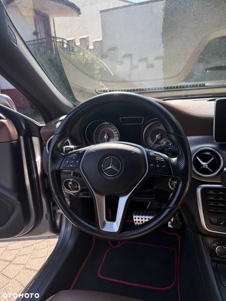Mercedes-Benz CLA 200 (CDI) d 4Matic 7G-DCT - 30