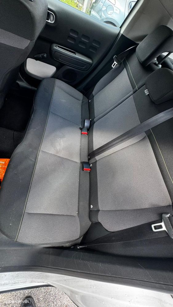 Citroën C3 1.2 PureTech Shine - 6