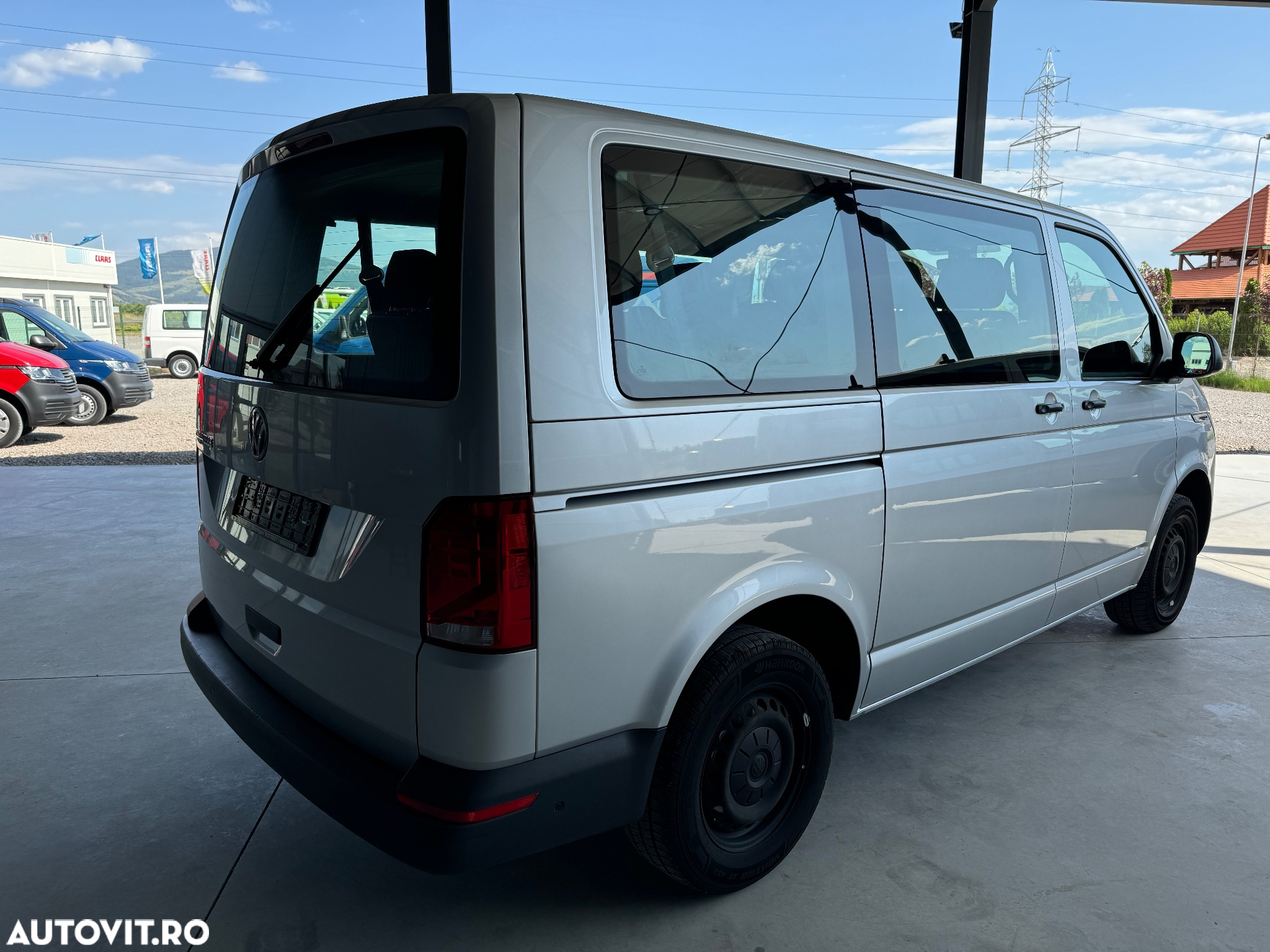 Volkswagen Caravelle T6.1 2.0 TDI 110 kW KR Highline - 3