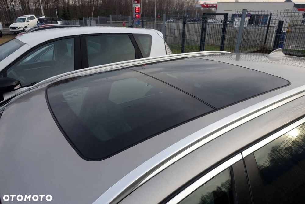 BMW Seria 5 530d xDrive Sport-Aut Modern Line - 9