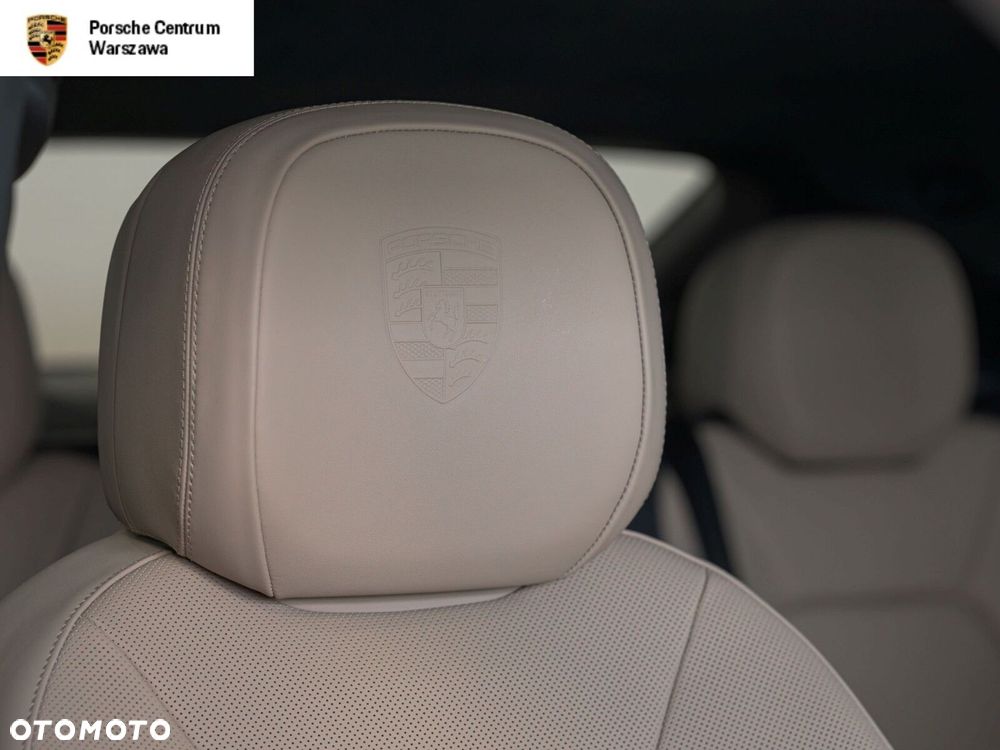 Porsche Cayenne - 14