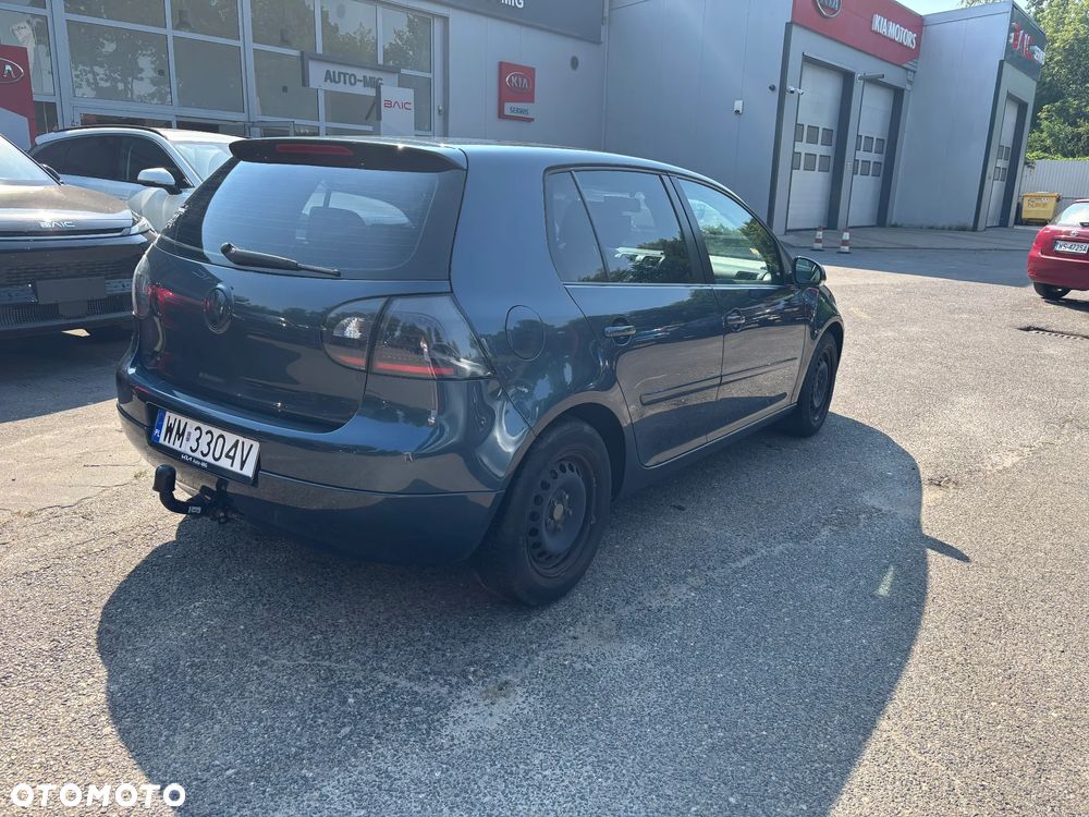 Volkswagen Golf - 2