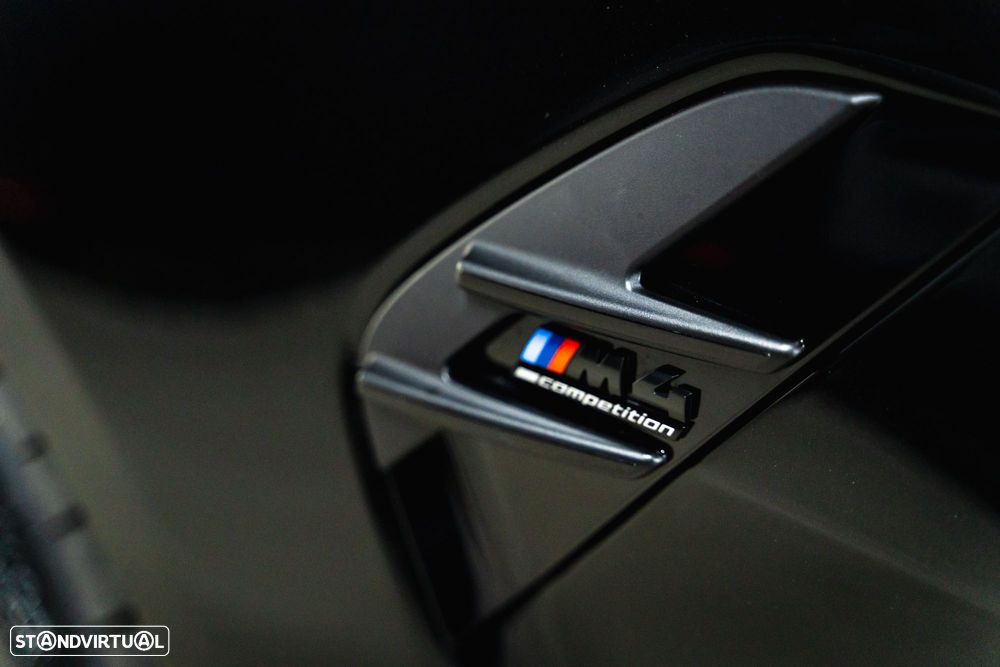 BMW M4 Competition - 17