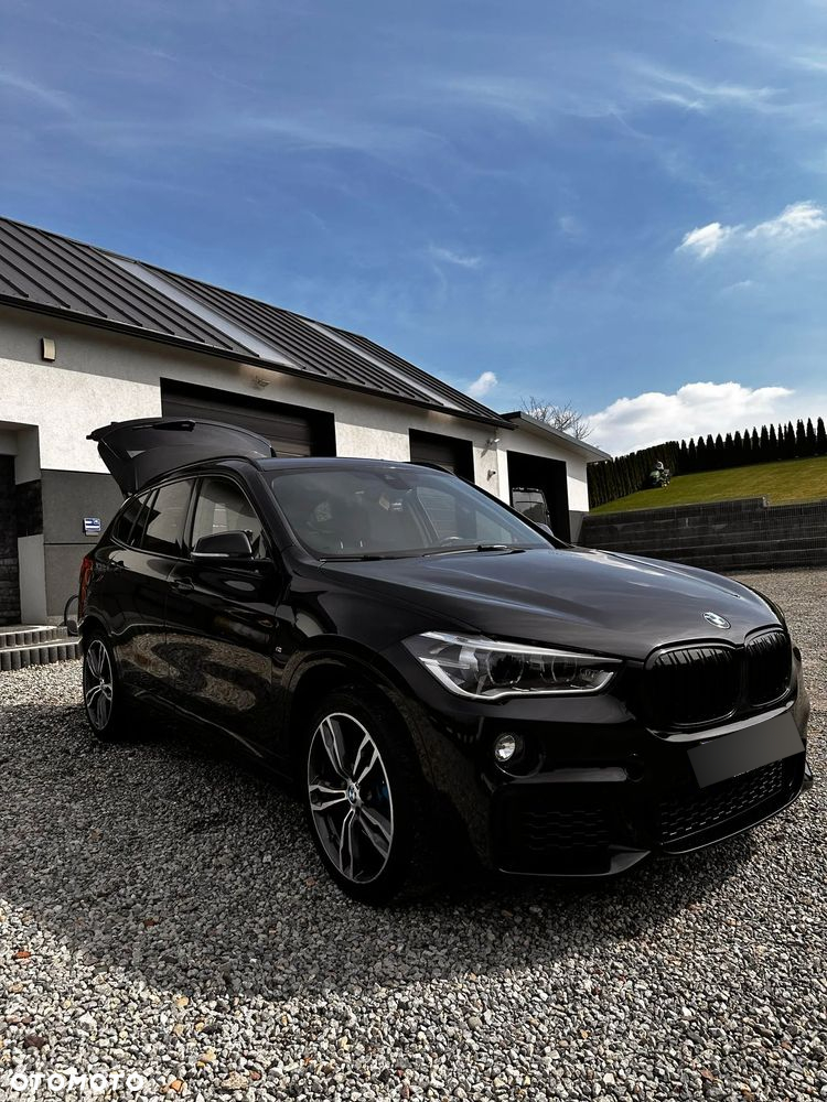 BMW X1 sDrive18d M Sportpaket - 16