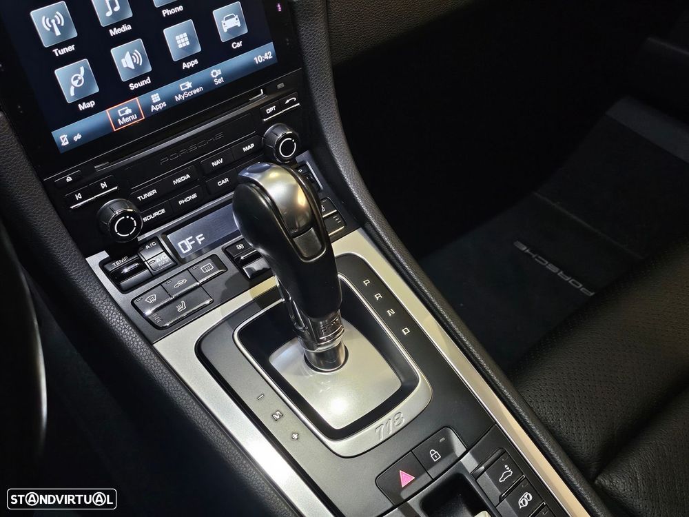 Porsche 718 Boxster 2.0 PDK - 21