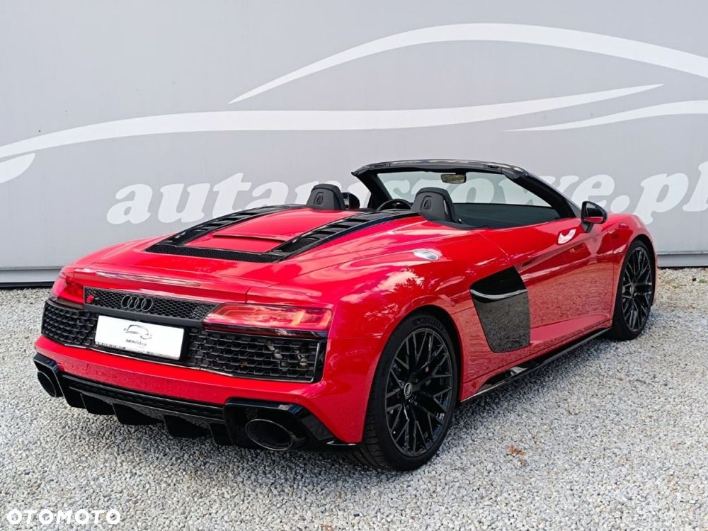 Audi R8 Spyder - 16