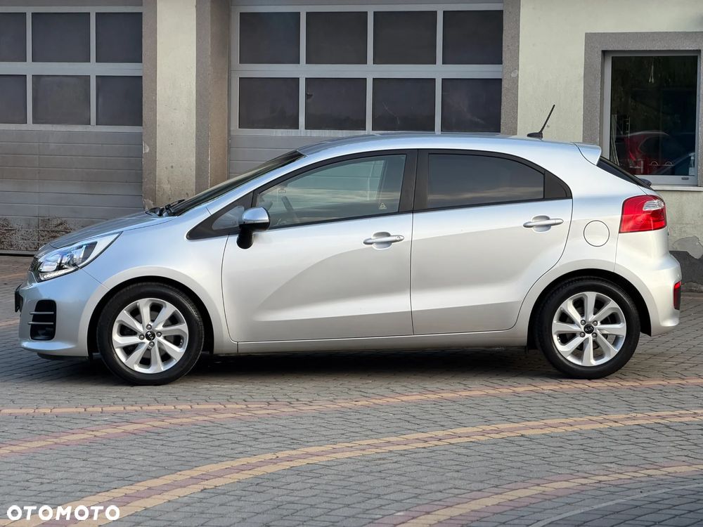 Kia Rio 1.2 ISG Uefa Euro 2016 - 5