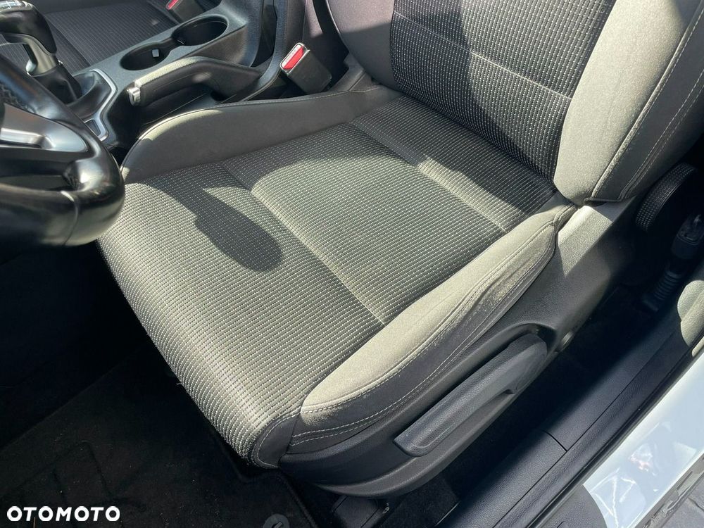 Kia Sportage 1.6 GDI L Business Line 2WD - 12