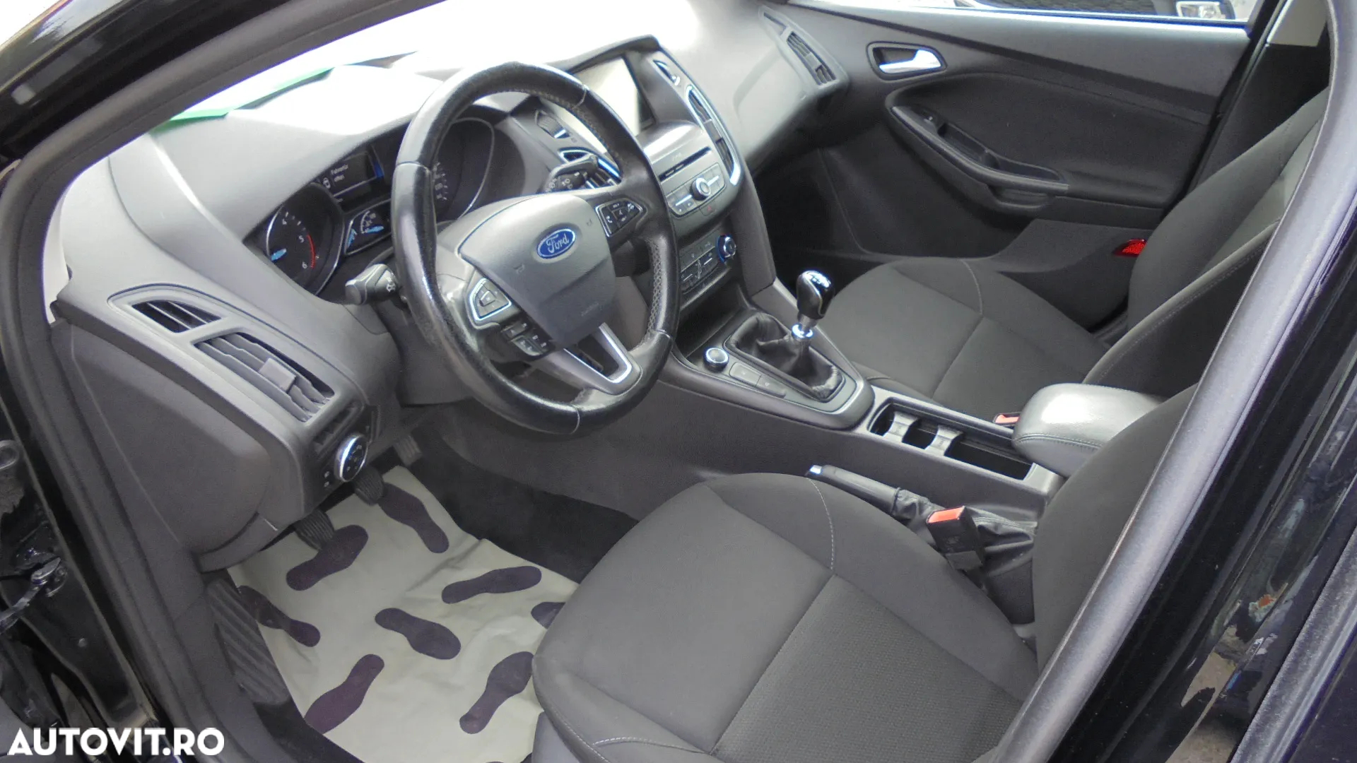 Ford Focus 1.5 TDCi DPF Start-Stopp-System Business - 16