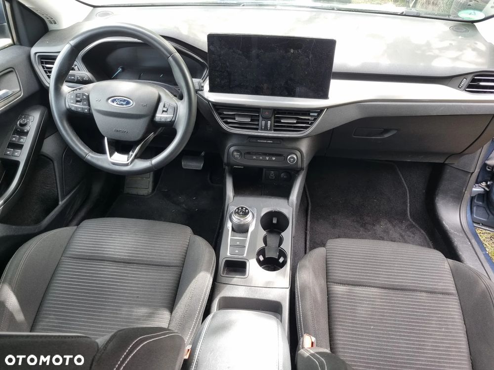 Ford Focus 1.5 EcoBlue STart-Stopp-System TITANIUM - 10