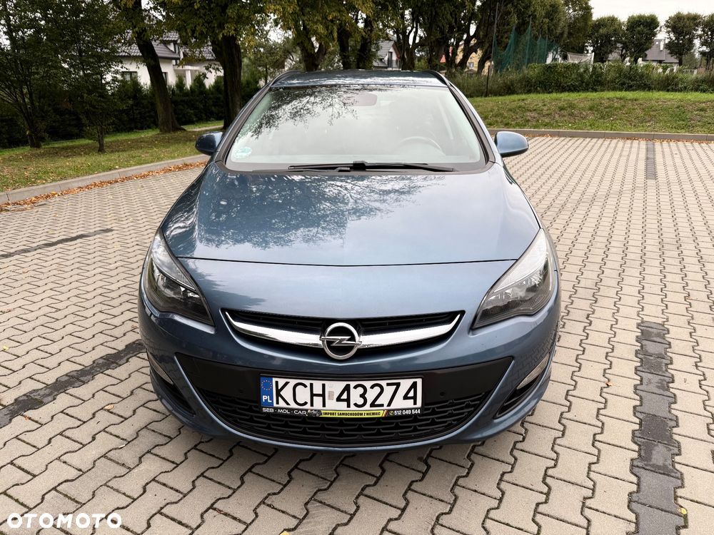 Opel Astra 1.4 Turbo Cosmo - 4
