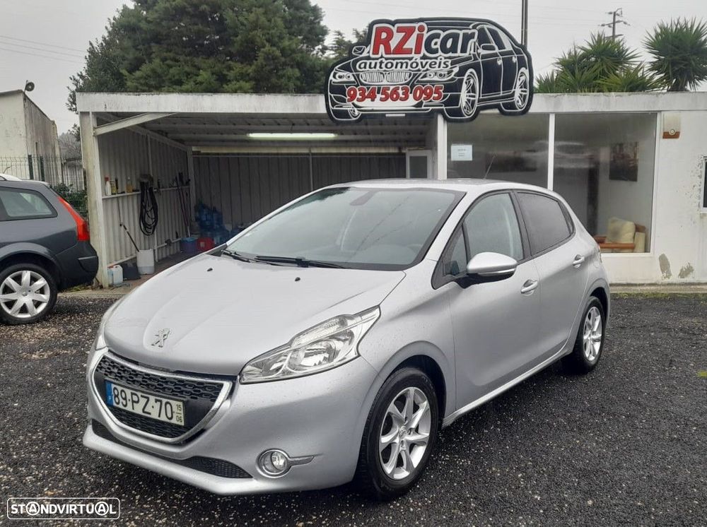 Peugeot 208 1.2 VTi Active