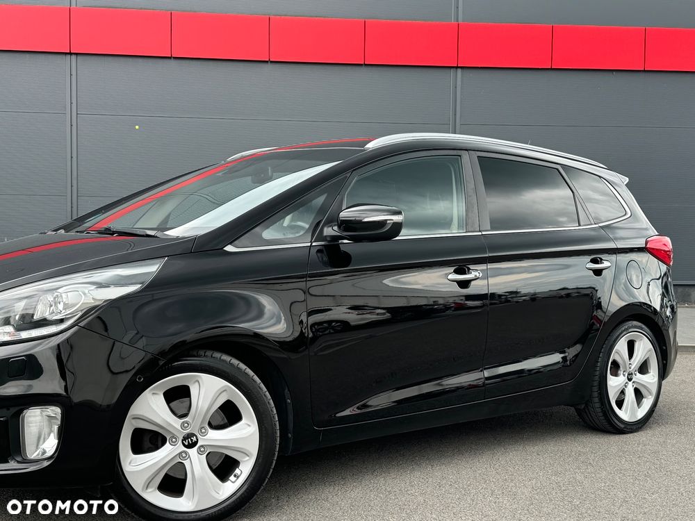 Kia Carens 1.7 CRDi Business Line 7os 7DCT - 17
