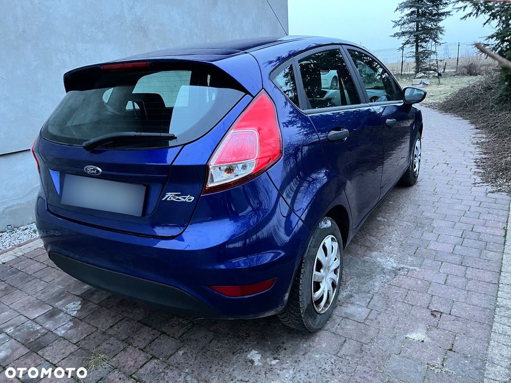 Ford Fiesta - 8