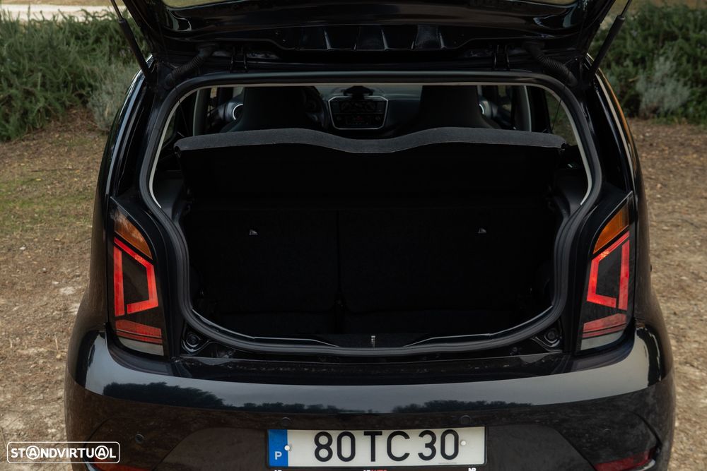 VW Up! 1.0 Move Auto - 11