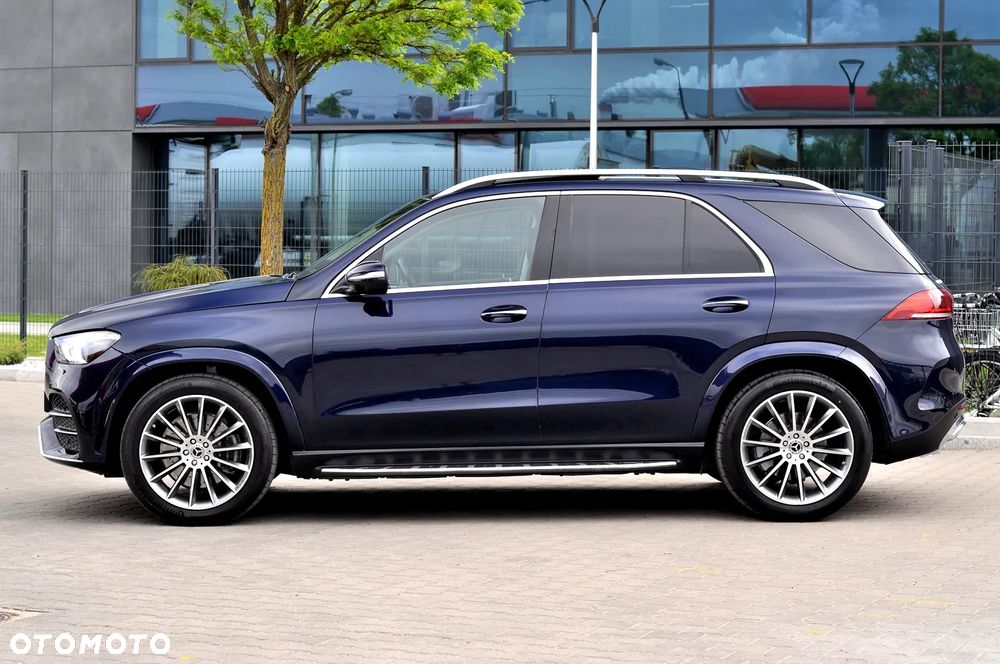 Mercedes-Benz GLE 300 d 4Matic 9G-TRONIC AMG Line - 11
