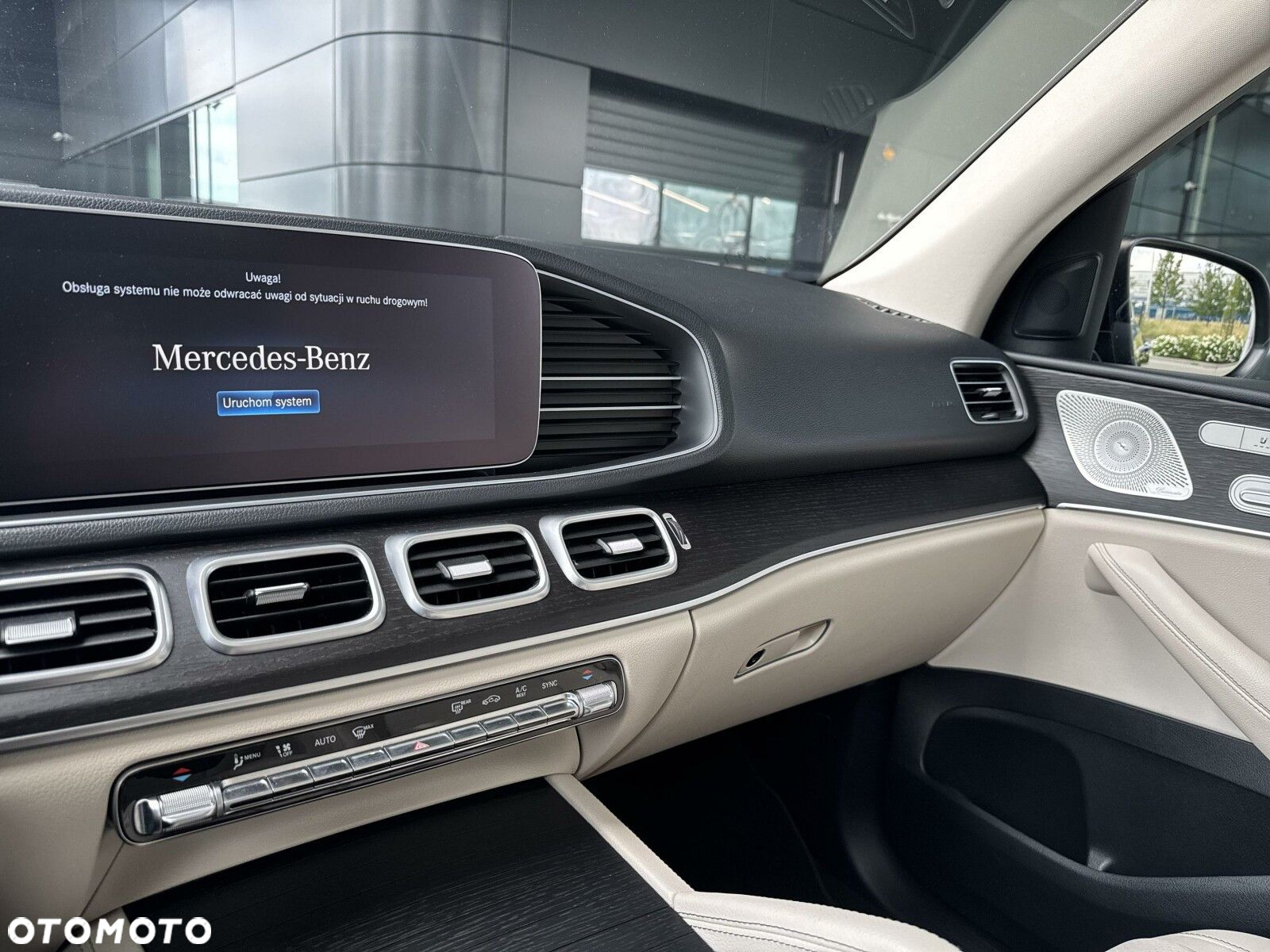 Mercedes-Benz GLE - 23
