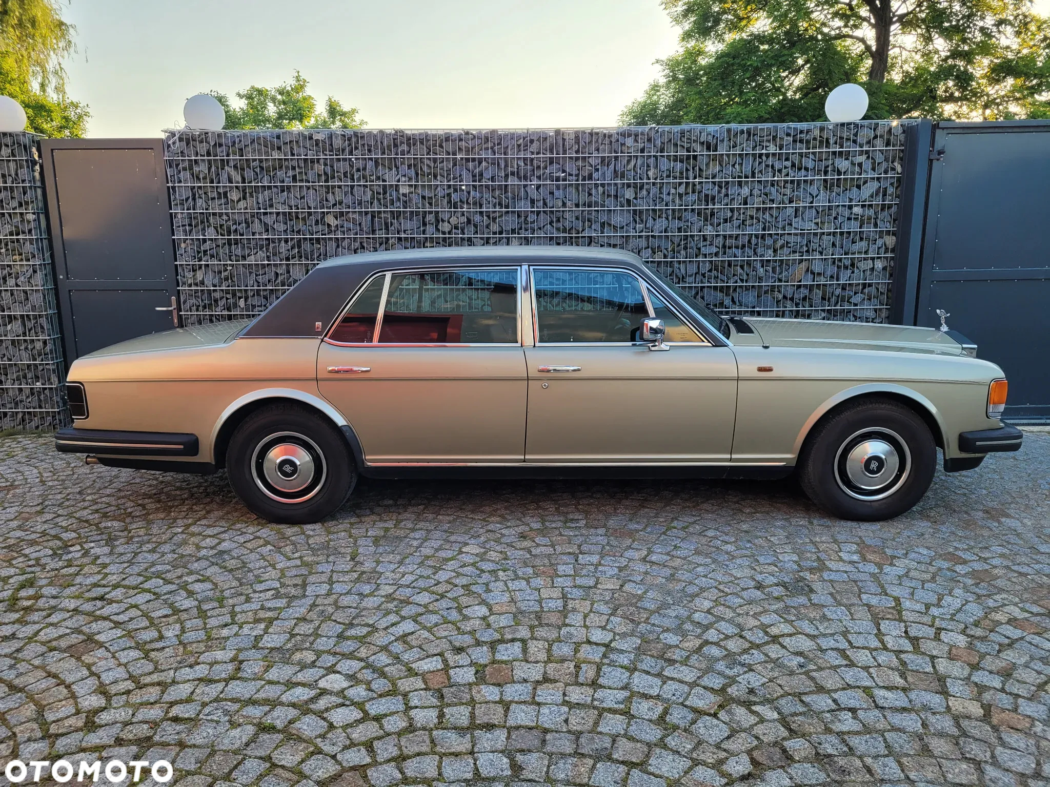 Rolls-Royce Silver Spur - 19