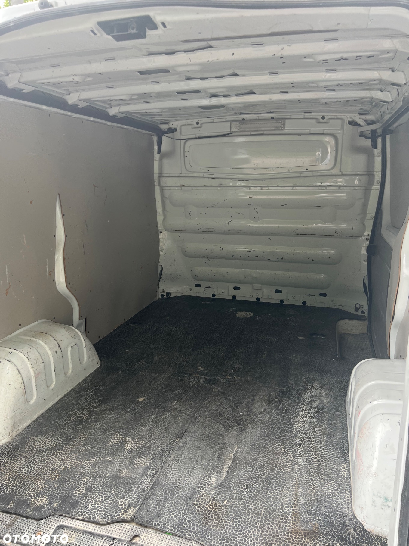 Renault Trafic - 6
