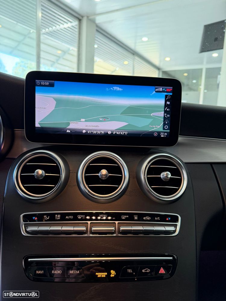 Mercedes-Benz C 300 de AMG Line - 19