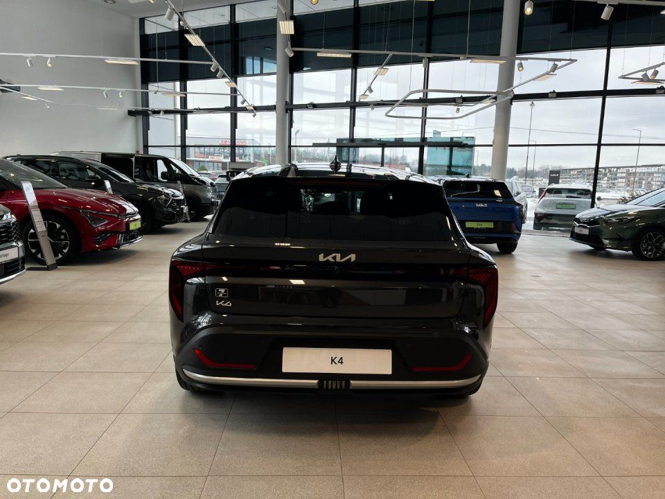 Kia K4 - 4