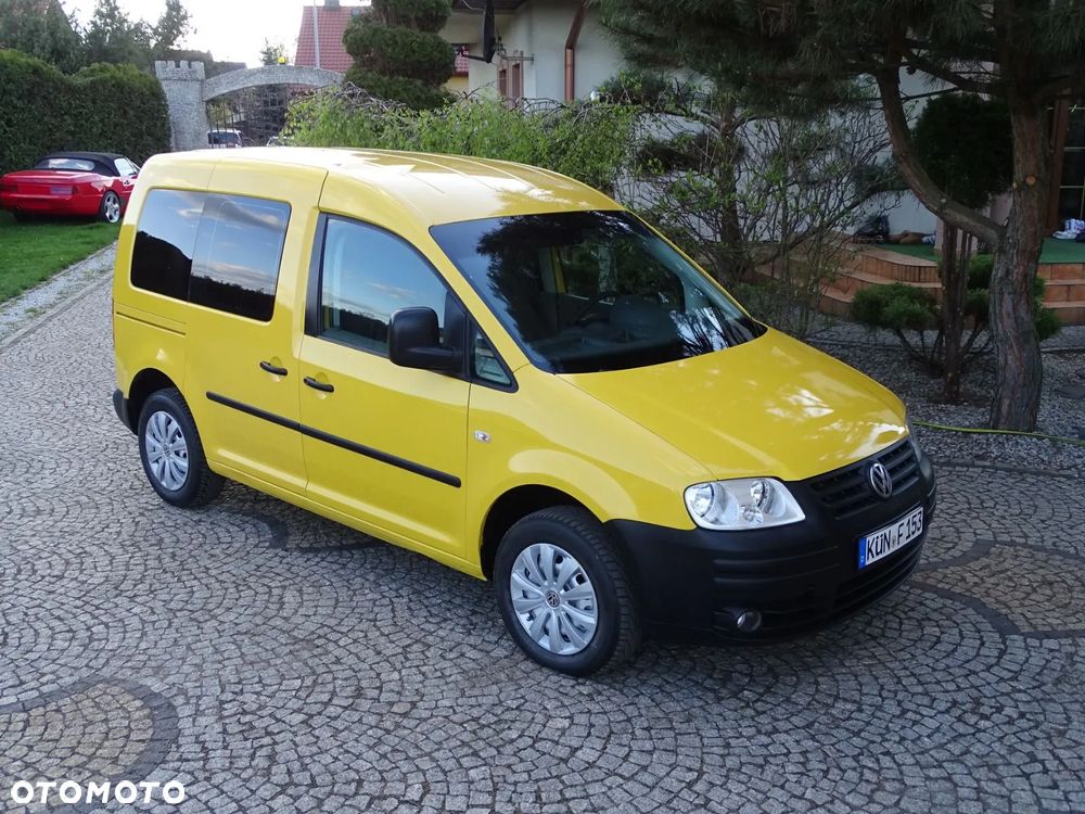 Volkswagen Caddy Life - 23