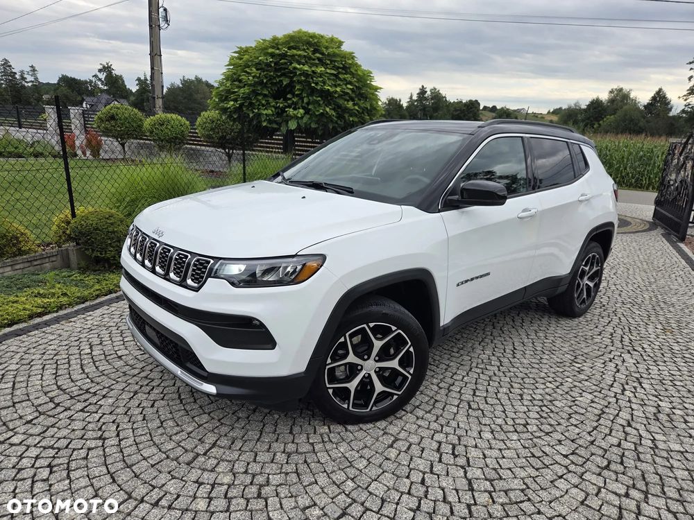 Jeep Compass - 39