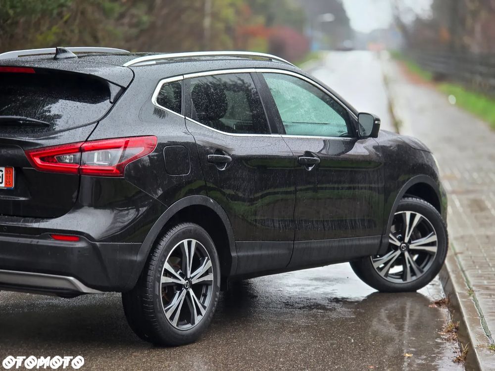 Nissan Qashqai 1.3 DIG-T TEKNA - 35